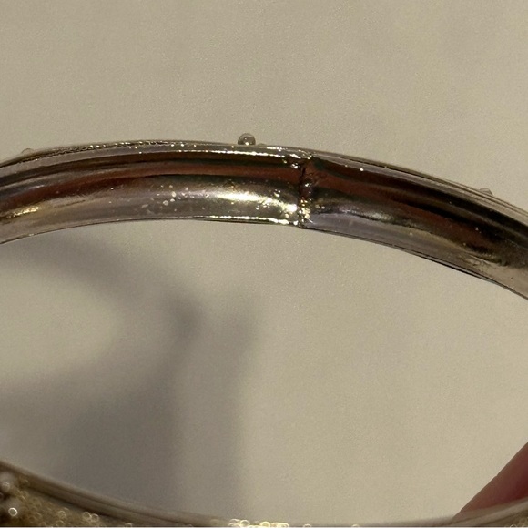 Vintage Rhinestone Mesh Bangle Bracelet Classic Style Silver Tone - Picture 5 of 7
